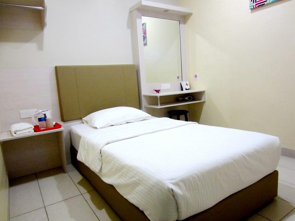 Rg Grand Hotel Batu Pahat Εξωτερικό φωτογραφία